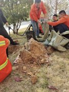 城阳市政管道清淤。